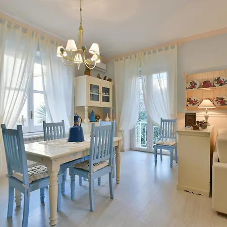 La Bouganville House Apartmán