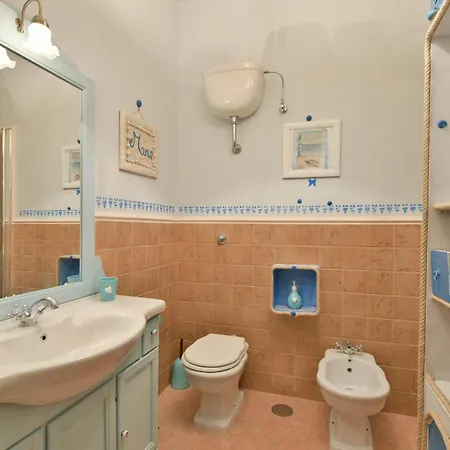 Apartment La Bouganville Holiday House *