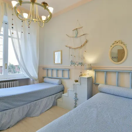 Apartment La Bouganville House Agropoli