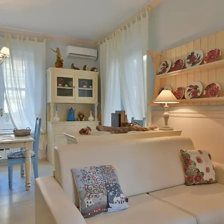 Apartment La Bouganville House