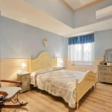 La Bouganville Holiday House Apartment *