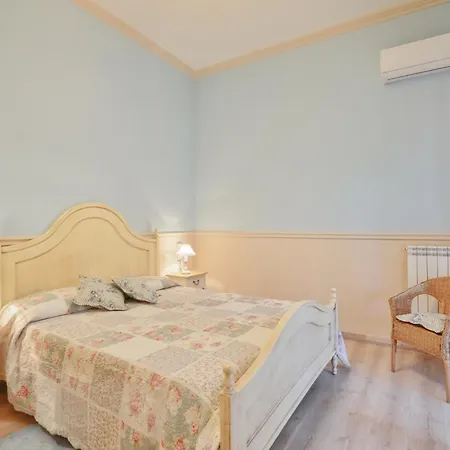 Apartment La Bouganville Holiday House